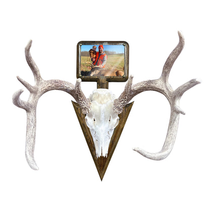 Rustic Arrowhead European Mount with 5x7 Wooden Picture Frame – Hunting Skull Hanger, Antler & Deer Mount Display, Made in USA